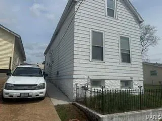 $44,900 | 125 East Etta Avenue, St. Louis, MO 63125