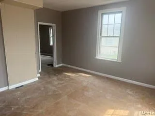 $44,900 | 125 East Etta Avenue, St. Louis, MO 63125