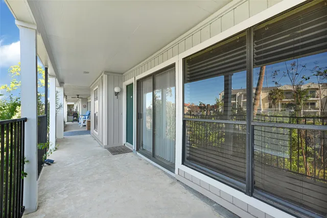 $1,350 | 4011 NASA Road 1, Unit 406, El Lago, TX 77586