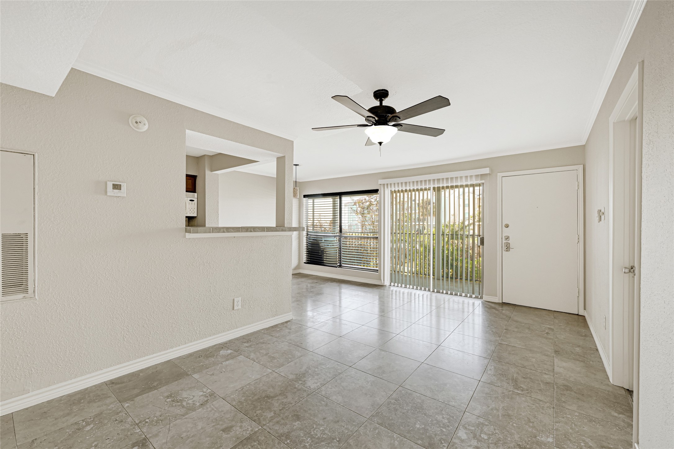 4011 NASA Road 1, Unit 406 El Lago, TX 77586 - Photo 6 of 23 a view of an empty room with a window