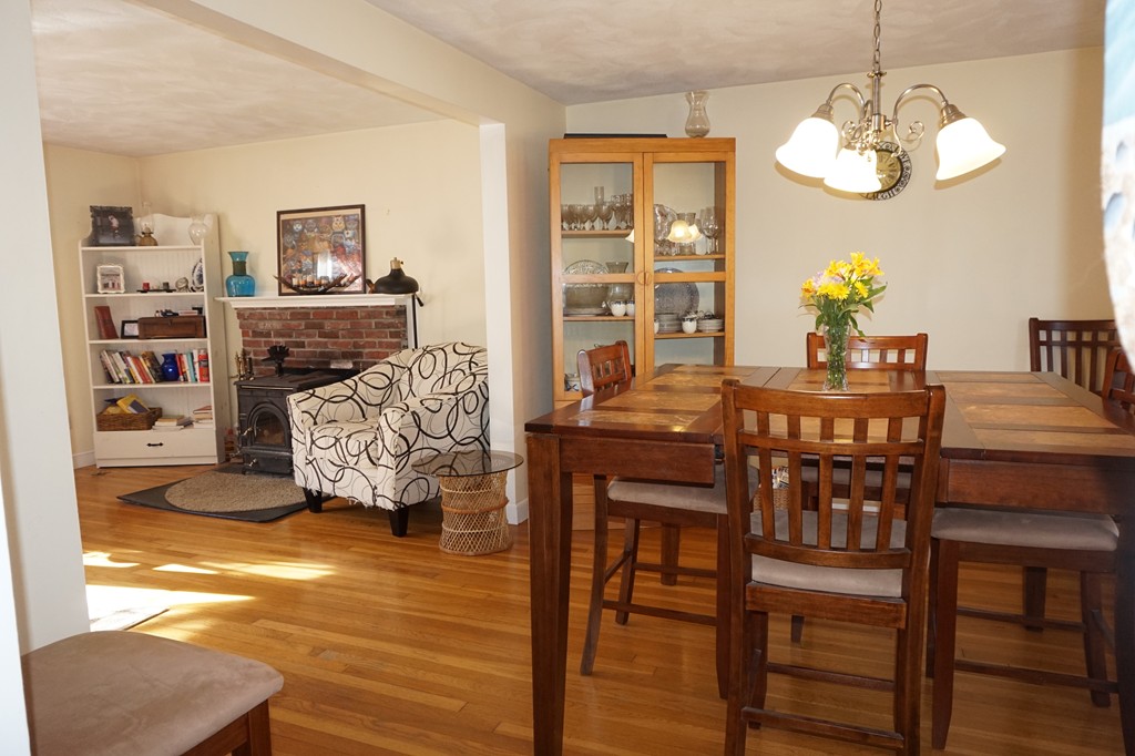 58 Southgate Road Franklin, MA 02038 - Photo 8 of 27 Gallery Image 8