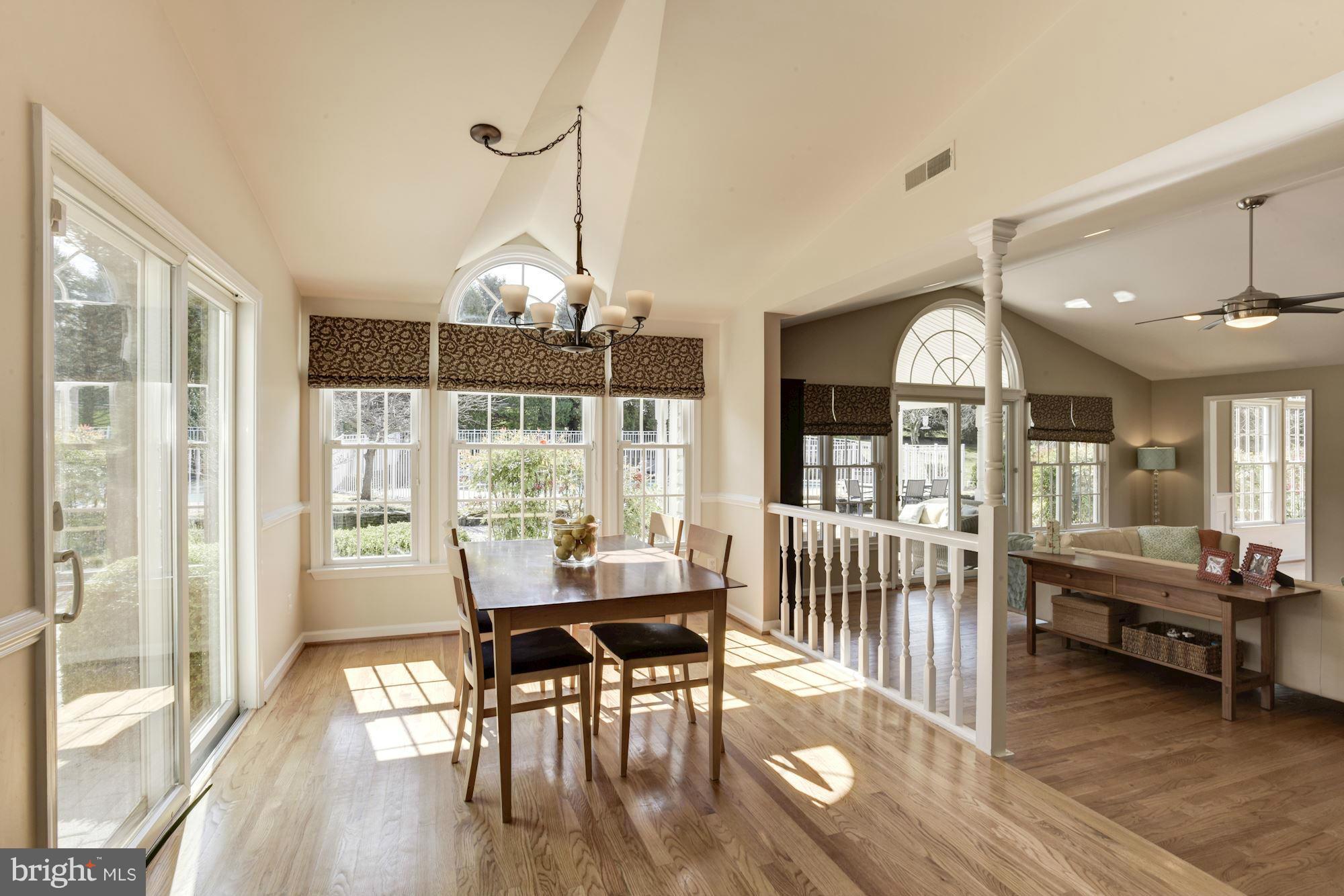 3001 Jackson Ridge Court Phoenix, MD 21131 - Photo 12 of 30 Breakfast Area off Kitchen Overlooks Family Rm