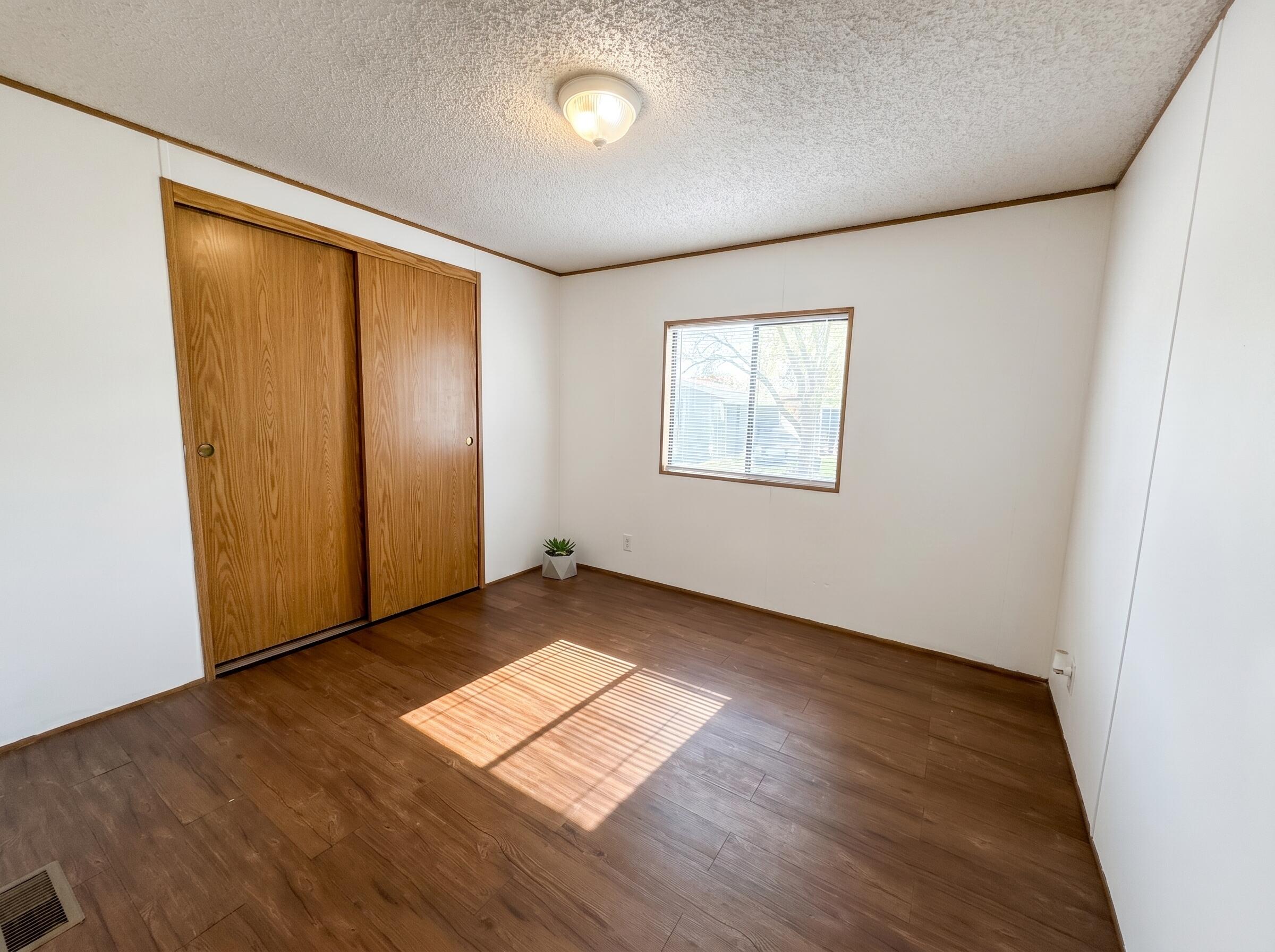 6850 Downing Road, Unit SPC 2 Central Point, OR 97502 - Photo 8 of 11