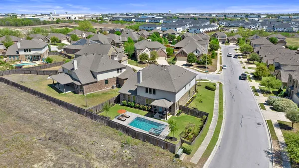 $649,000 | 109 Wake Grove, Buda, TX 78610