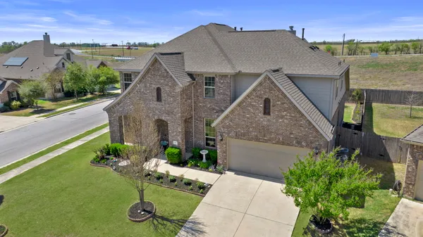 $649,000 | 109 Wake Grove, Buda, TX 78610