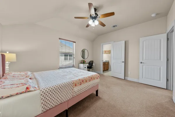 $649,000 | 109 Wake Grove, Buda, TX 78610