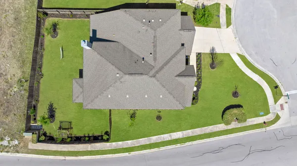 $649,000 | 109 Wake Grove, Buda, TX 78610