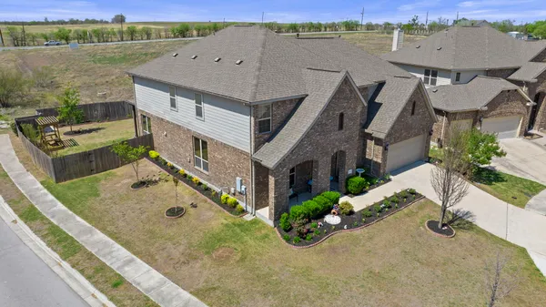 $649,000 | 109 Wake Grove, Buda, TX 78610