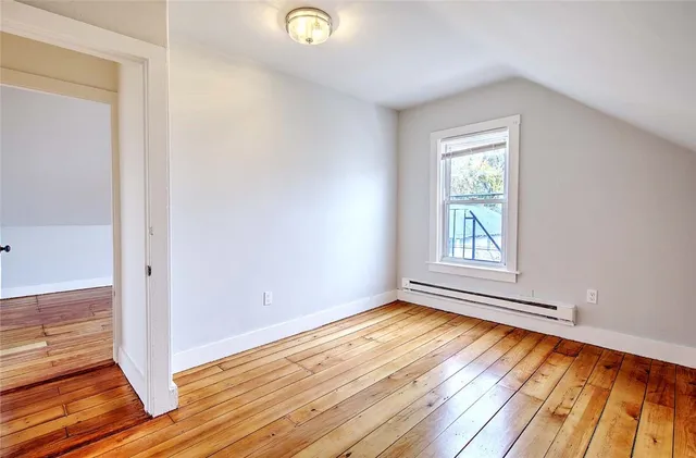 $1,600 | 21 Brewster Street, Unit 3, Pawtucket, RI 02860