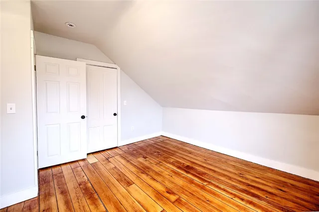 $1,600 | 21 Brewster Street, Unit 3, Pawtucket, RI 02860