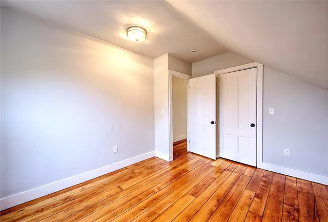 $1,600 | 21 Brewster Street, Unit 3, Pawtucket, RI 02860