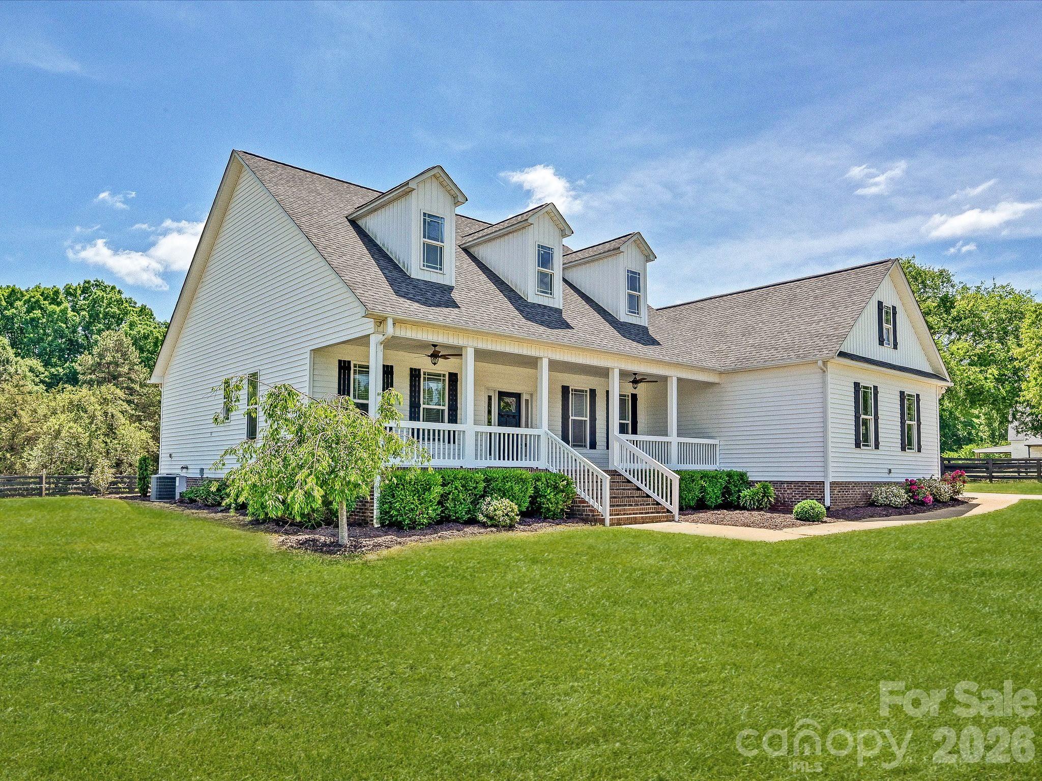 1832 State Rd S-46-168 York, SC 29745 - Photo 2 of 48
