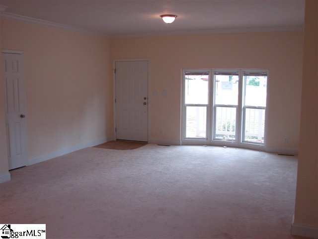 1020 Circle Road Easley, SC 29642 - Photo 6 of 25 Gallery Image 6