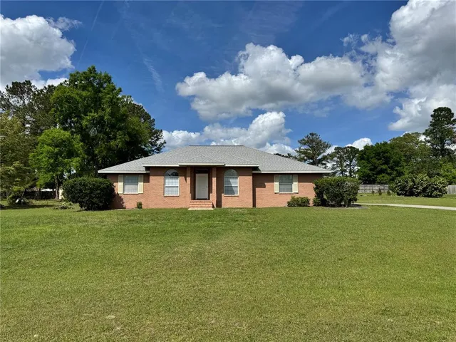 $2,395 | 375 Southwest Huntington Glen, Lake City, FL 32024