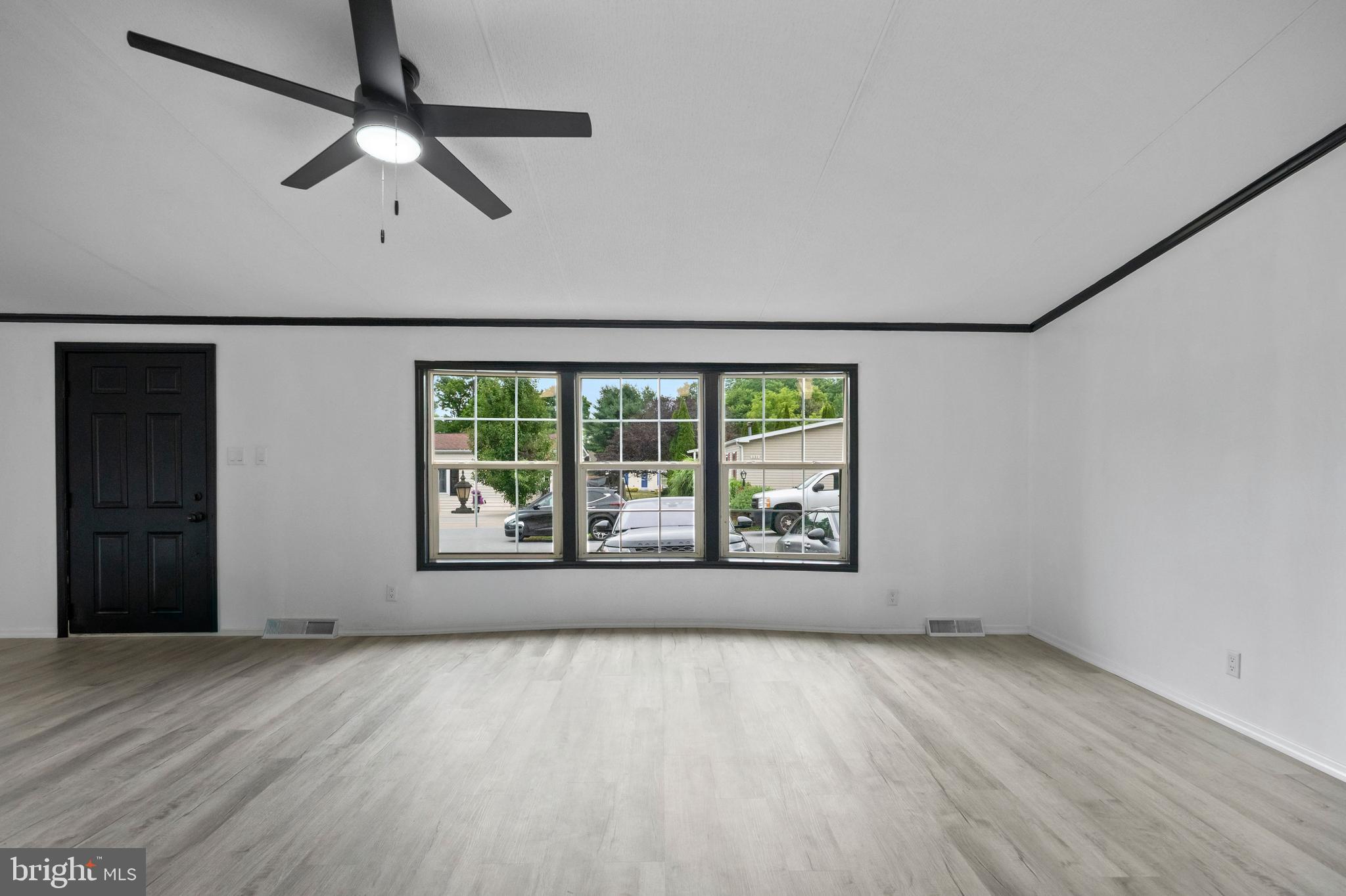 138 Heister Road Birdsboro, PA 19508 - Photo 4 of 26