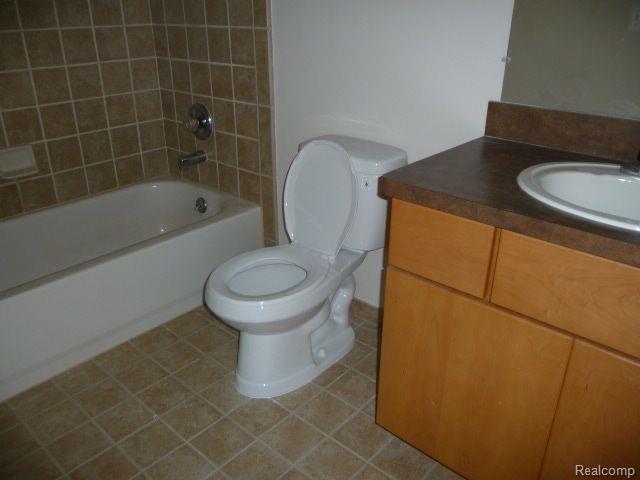 1193 Krista Court Rochester, MI 48307 - Photo 21 of 25 21