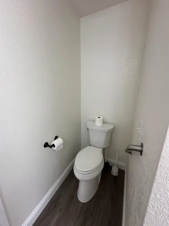 $2,300 | 6201 North West Avenue, Fresno, CA 93711