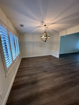 $2,300 | 6201 North West Avenue, Fresno, CA 93711