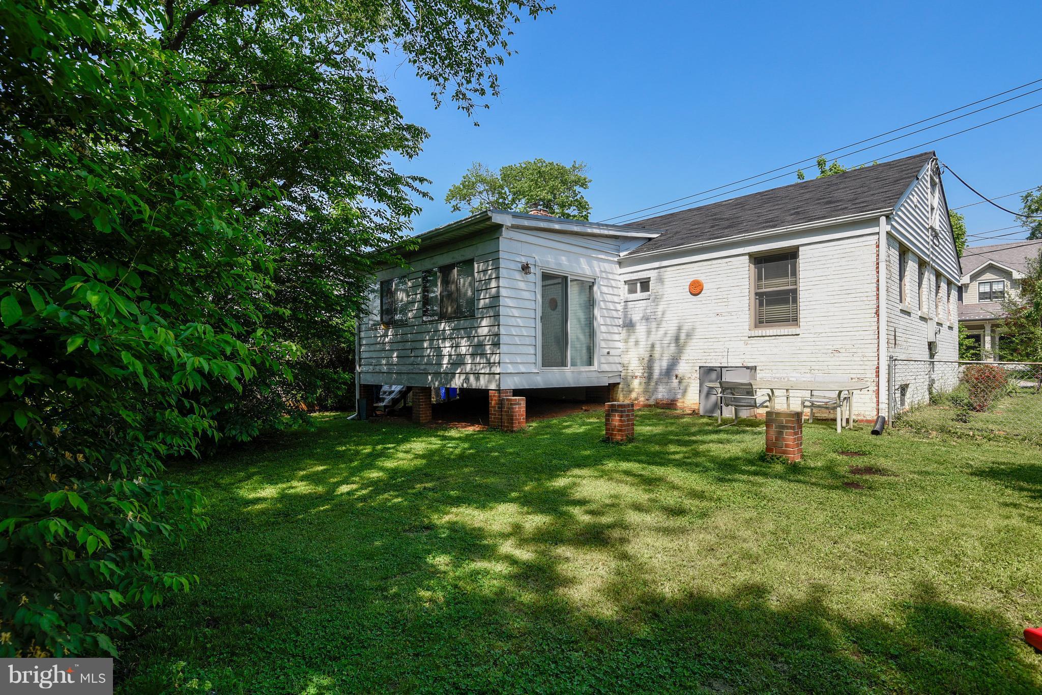 8716 Ridge Road Bethesda, MD 20817 - Photo 21 of 28 Large Backyard