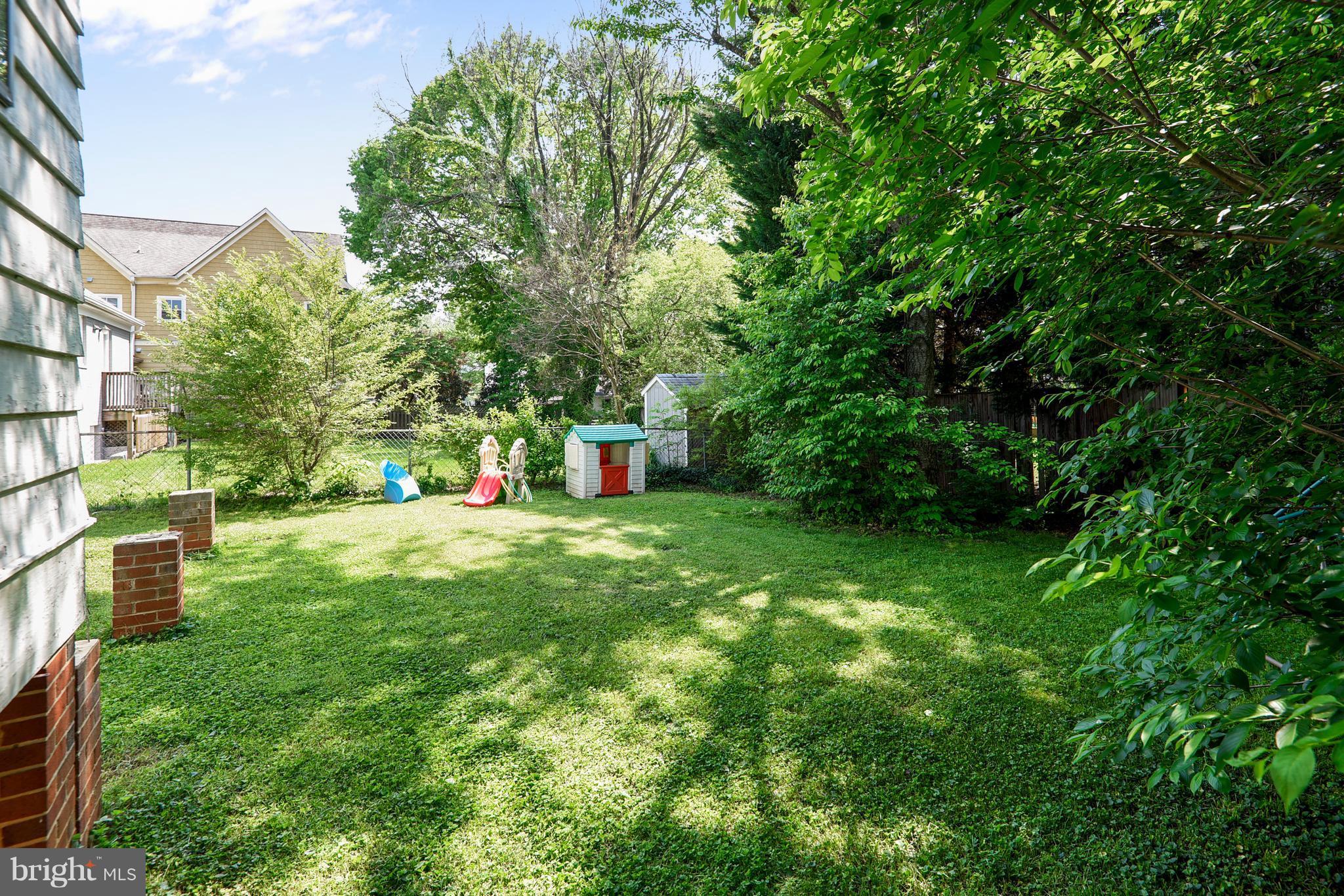 8716 Ridge Road Bethesda, MD 20817 - Photo 23 of 28 View of Backyard