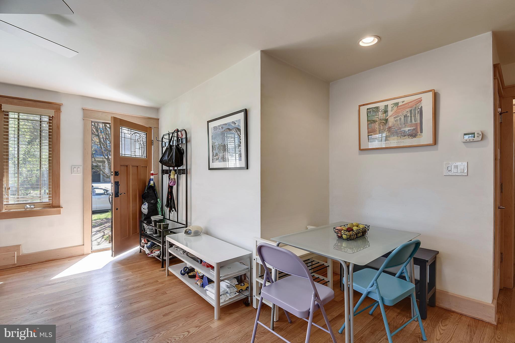 8716 Ridge Road Bethesda, MD 20817 - Photo 6 of 28 Dining Area