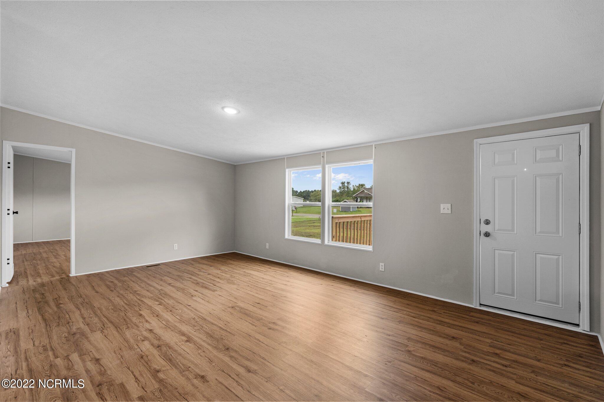 41 Turkey Creek Road Rocky Point, NC 28457 - Photo 5 of 52 31-web-or-mls-DSC00853