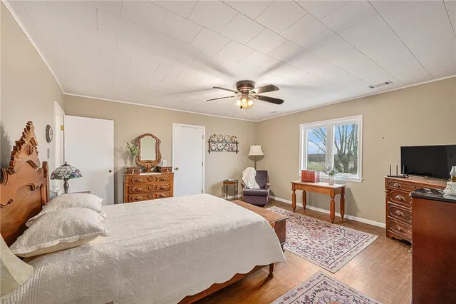 $615,000 | 3479 Northeast Dixon Road, Turney, MO 64493