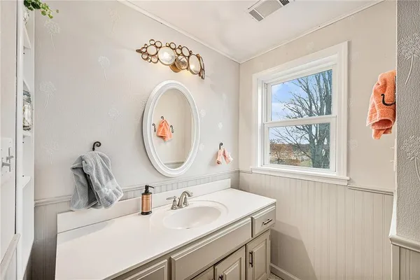 $595,000 | 3479 Northeast Dixon Road, Turney, MO 64493