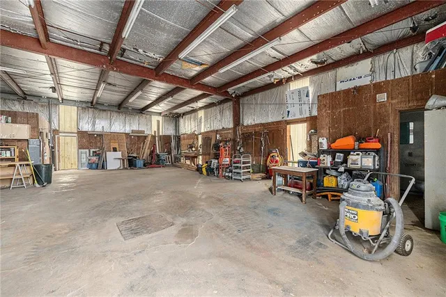 $615,000 | 3479 Northeast Dixon Road, Turney, MO 64493