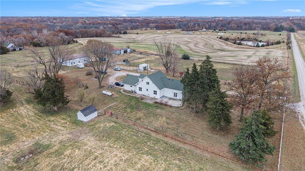 3479 Northeast Dixon Road Turney, MO 64493 - Photo 6 of 37