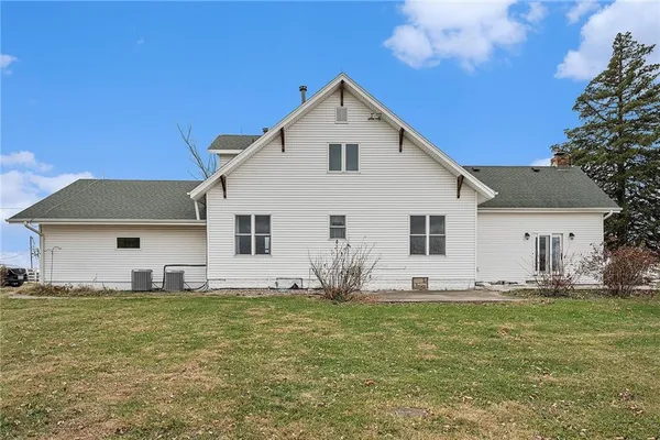 $595,000 | 3479 Northeast Dixon Road, Turney, MO 64493