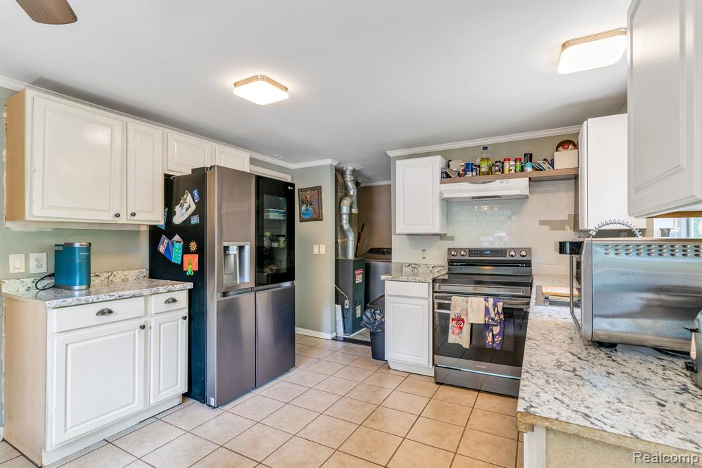 526 East Baker Road Highland, MI 48357 - Photo 5 of 20