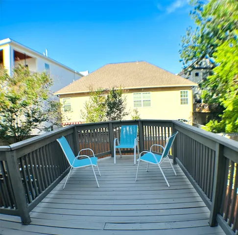 $3,350 | 913 Birdsall Street, Houston, TX 77007