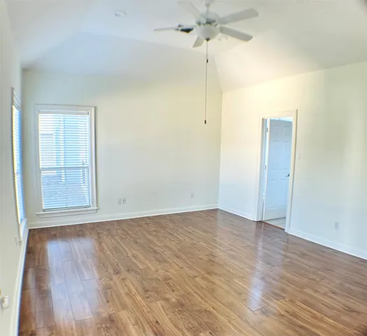 $3,350 | 913 Birdsall Street, Houston, TX 77007