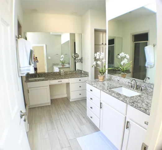 $3,350 | 913 Birdsall Street, Houston, TX 77007