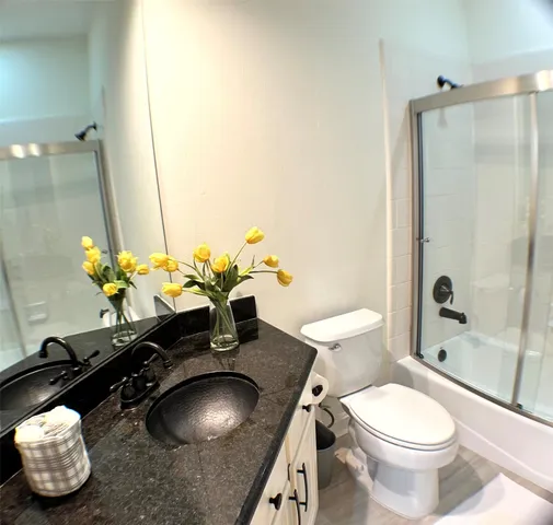 $3,350 | 913 Birdsall Street, Houston, TX 77007