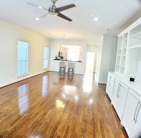 $3,350 | 913 Birdsall Street, Houston, TX 77007