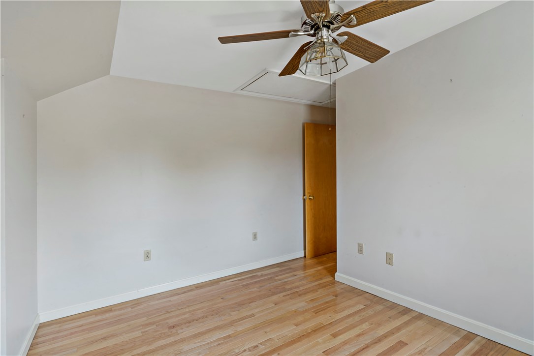 813 S Road South Kingstown, RI 02879 - Photo 24 of 32 2nd floor bedroom