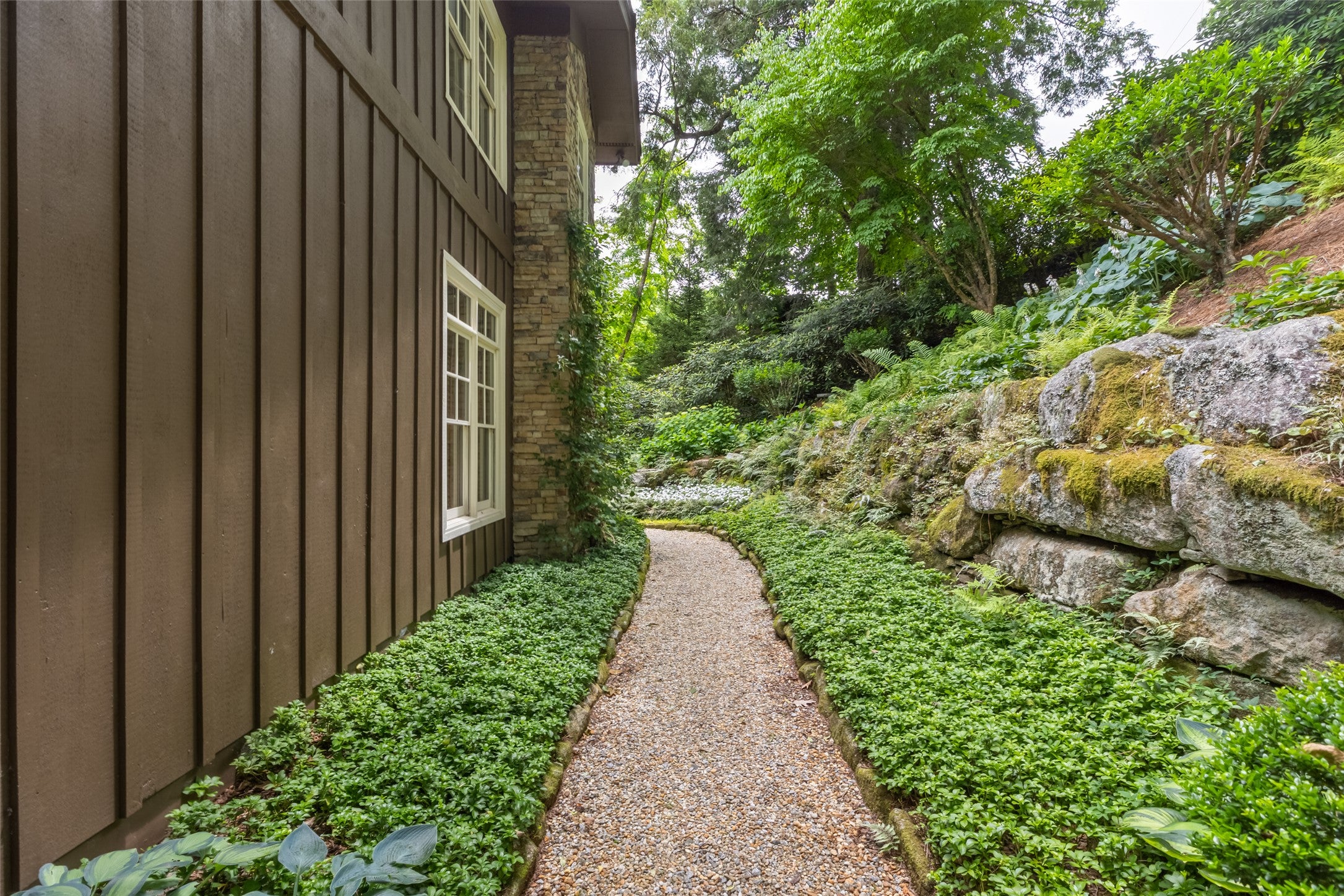 244 Satulah Road Highlands, NC 28741 - Photo 24 of 27 Gallery Image 24
