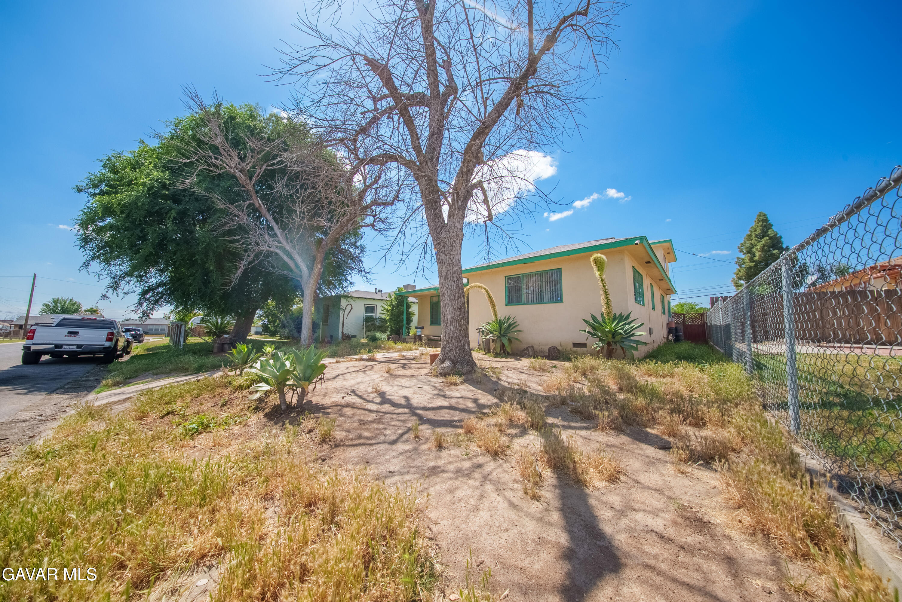 2709 Peerless Avenue Bakersfield, CA 93308 - Photo 15 of 16 JPP02405-HDR