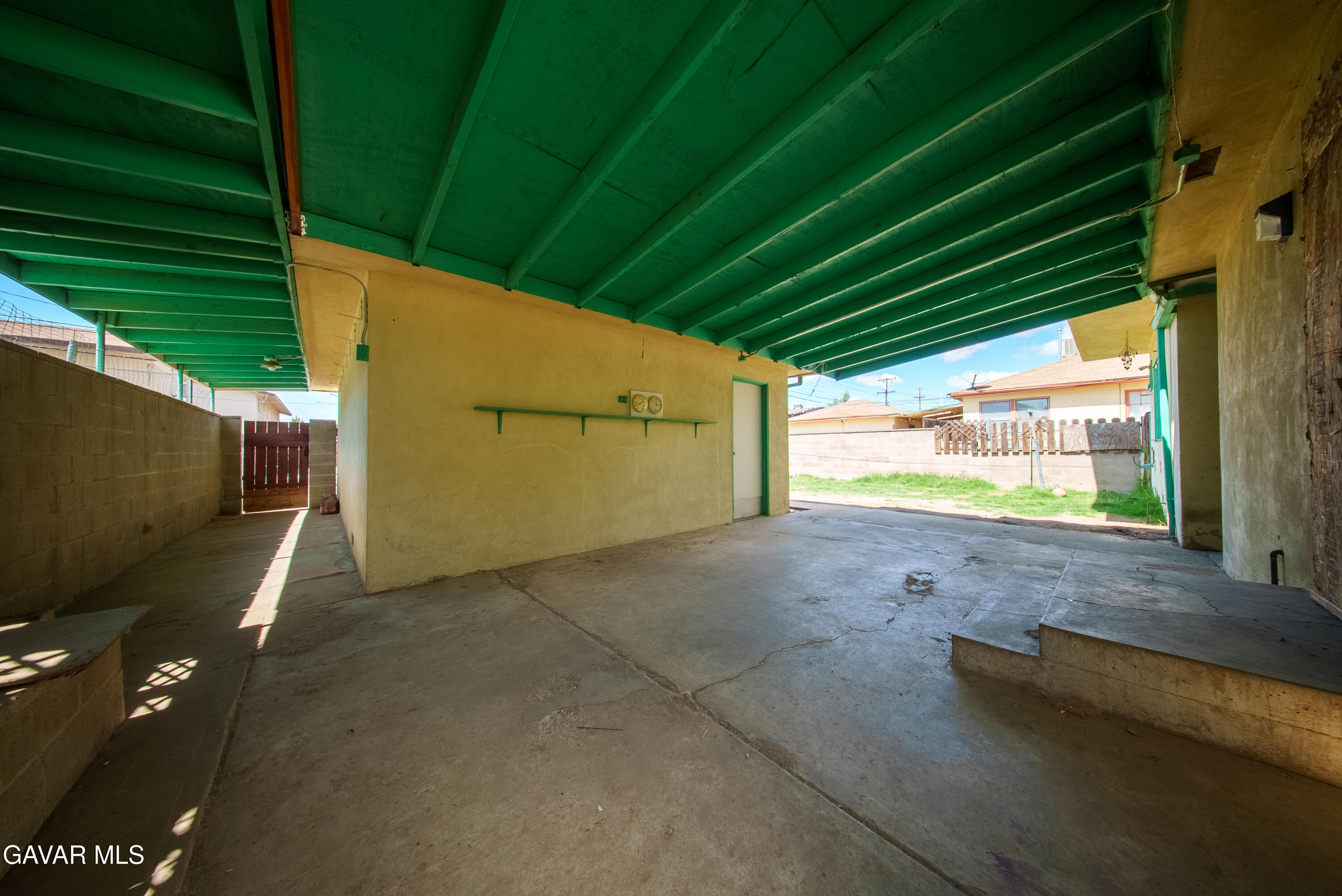 2709 Peerless Avenue Bakersfield, CA 93308 - Photo 9 of 16 JPP02385-HDR