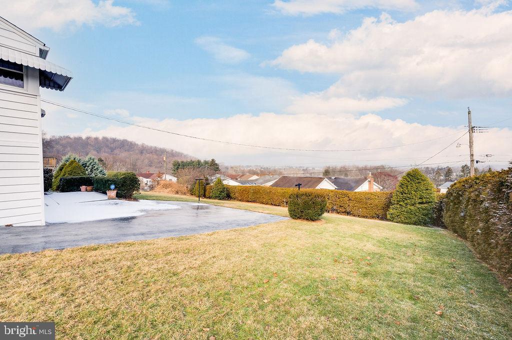 418 Mitti Road Reading, PA 19607 - Photo 31 of 36