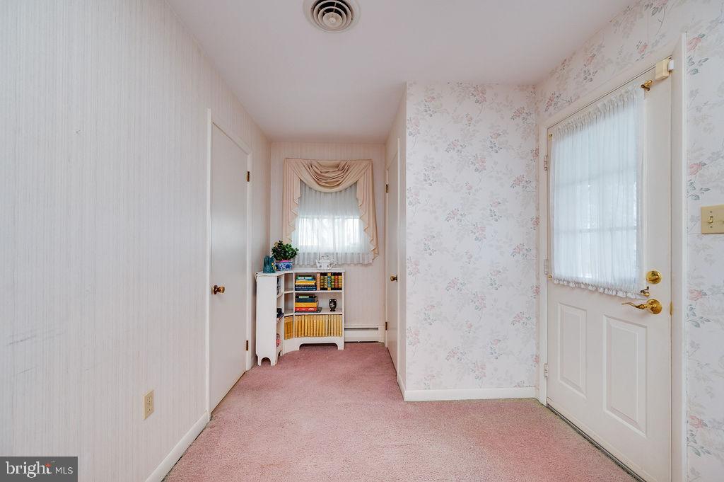418 Mitti Road Reading, PA 19607 - Photo 10 of 36
