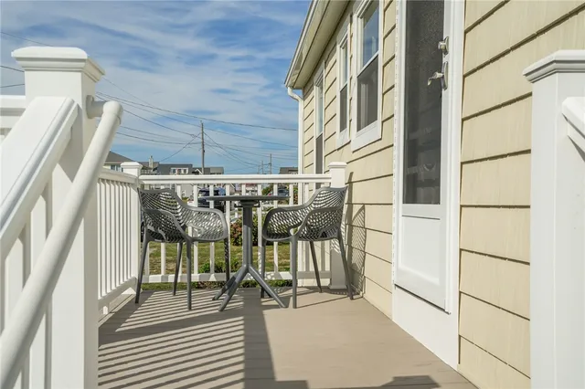 $2,850 | 28 Glenwood Avenue, Narragansett, RI 02882