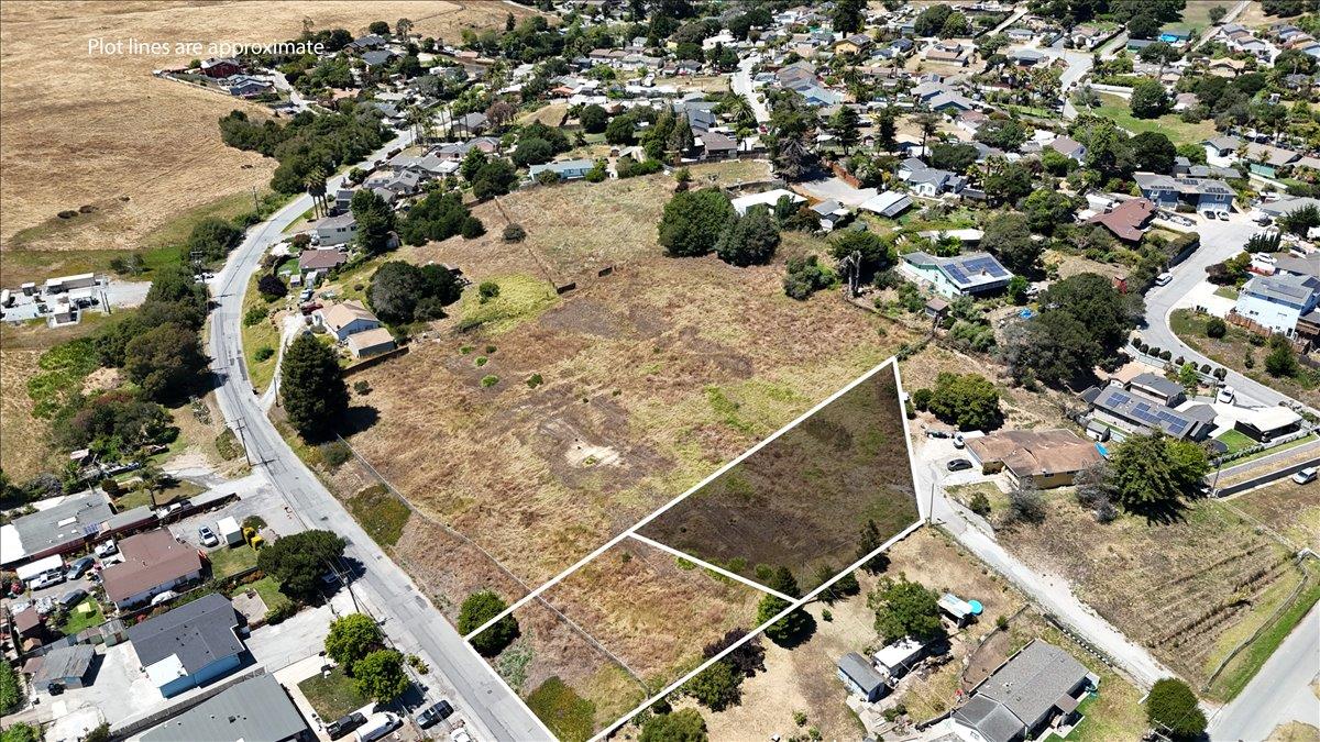13 Thomas Road Watsonville, CA 95076 - Photo 5 of 6