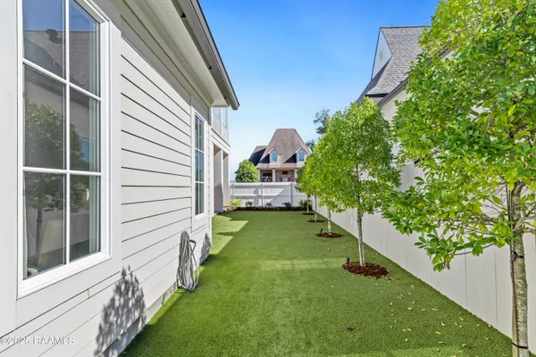 $899,000 | 107 Everett Ridge, Lafayette, LA 70508