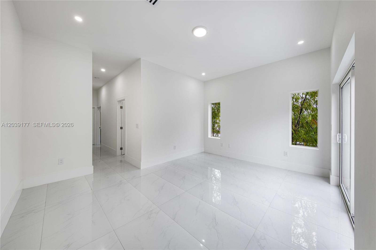 3142 Carter Street, Unit 3142 Miami, FL 33133 - Photo 12 of 32
