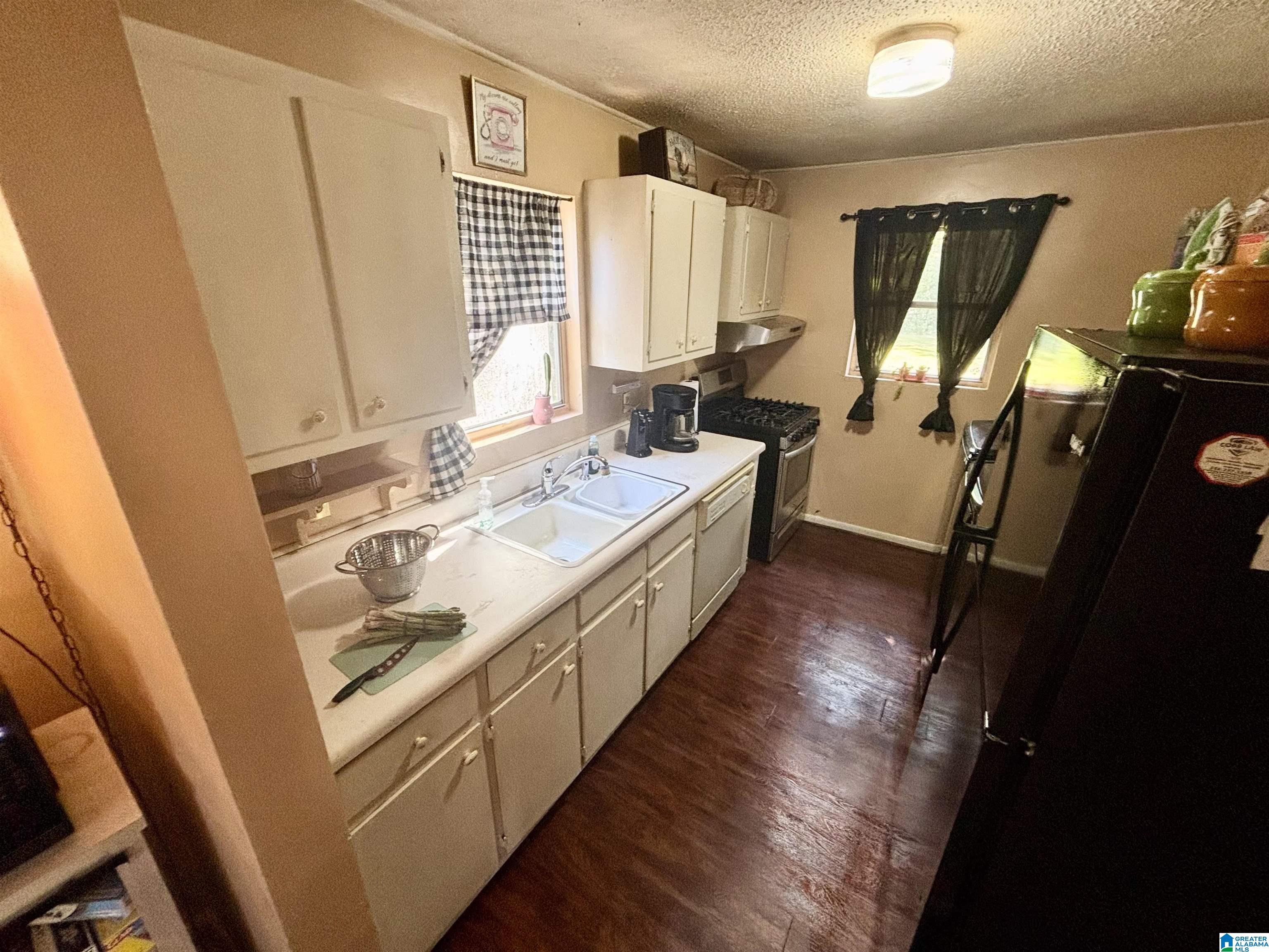 400 Broadleaf Drive Talladega, AL 35160 - Photo 15 of 32