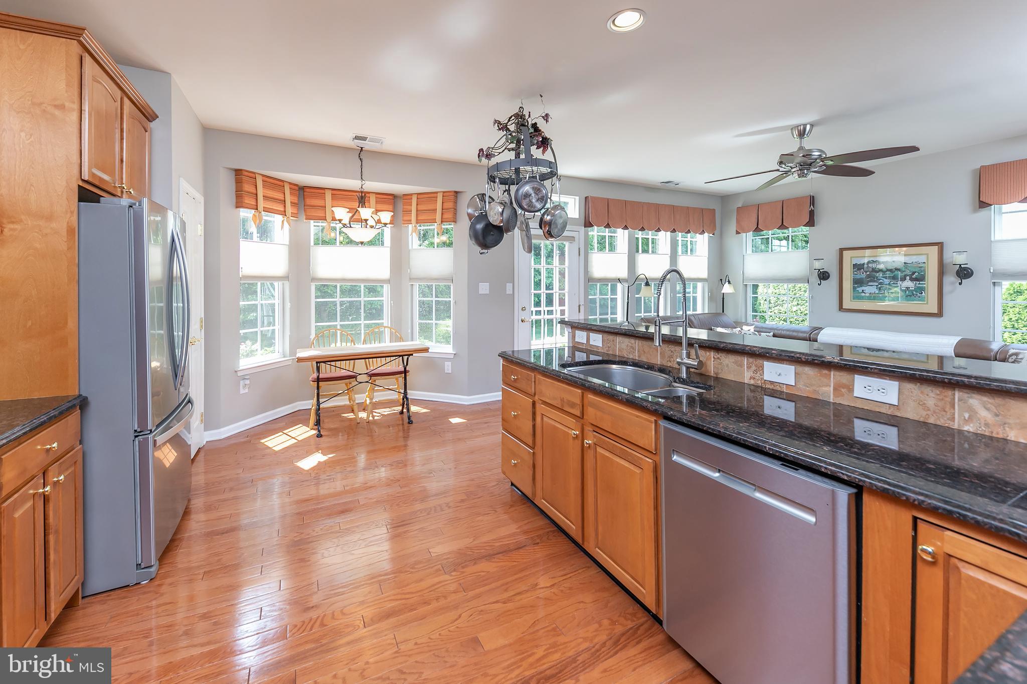 10 Danbury Road Swedesboro, NJ 08085 - Photo 12 of 35 Breakfast area