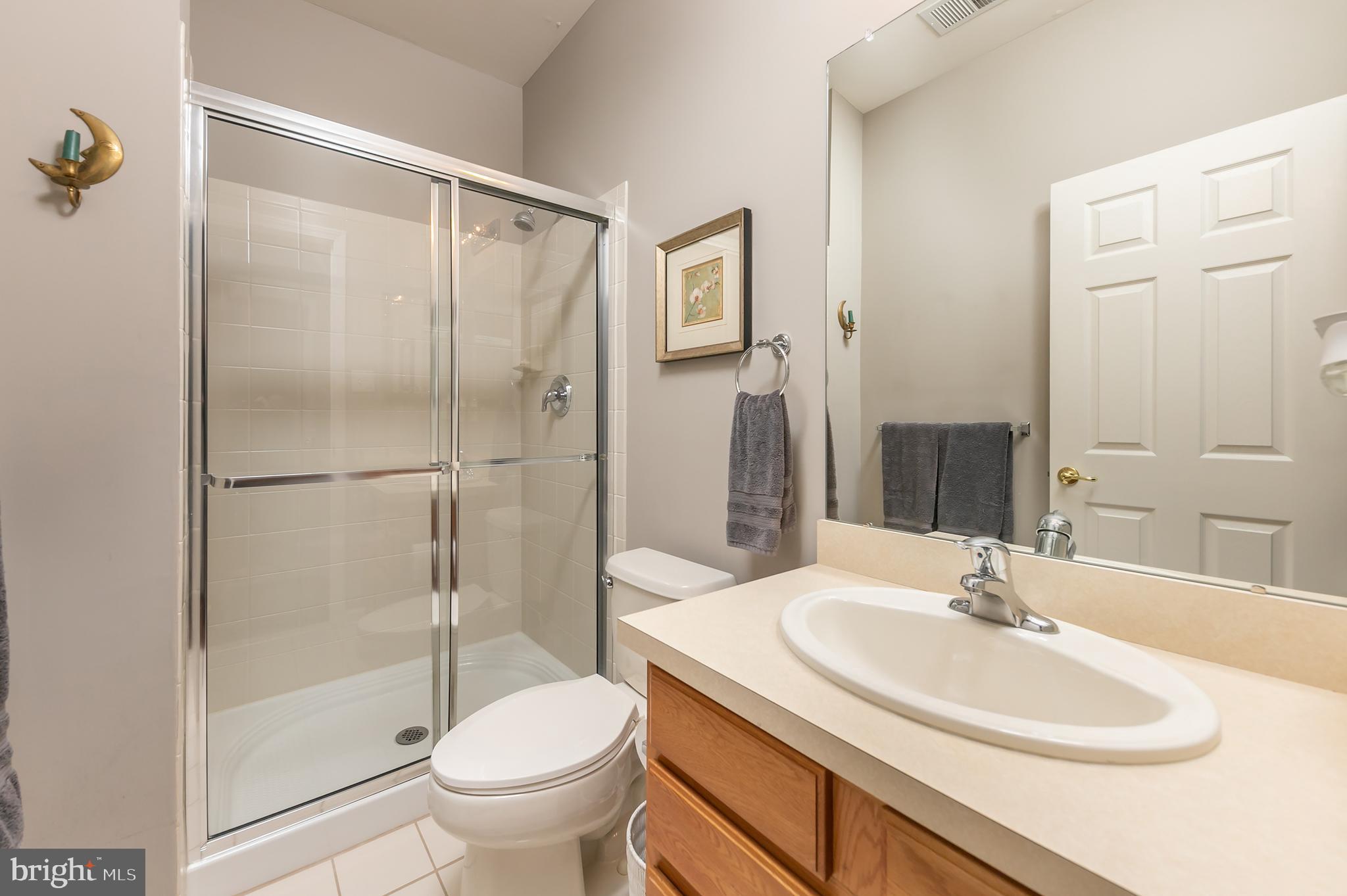 10 Danbury Road Swedesboro, NJ 08085 - Photo 24 of 35 Guest Bathroom